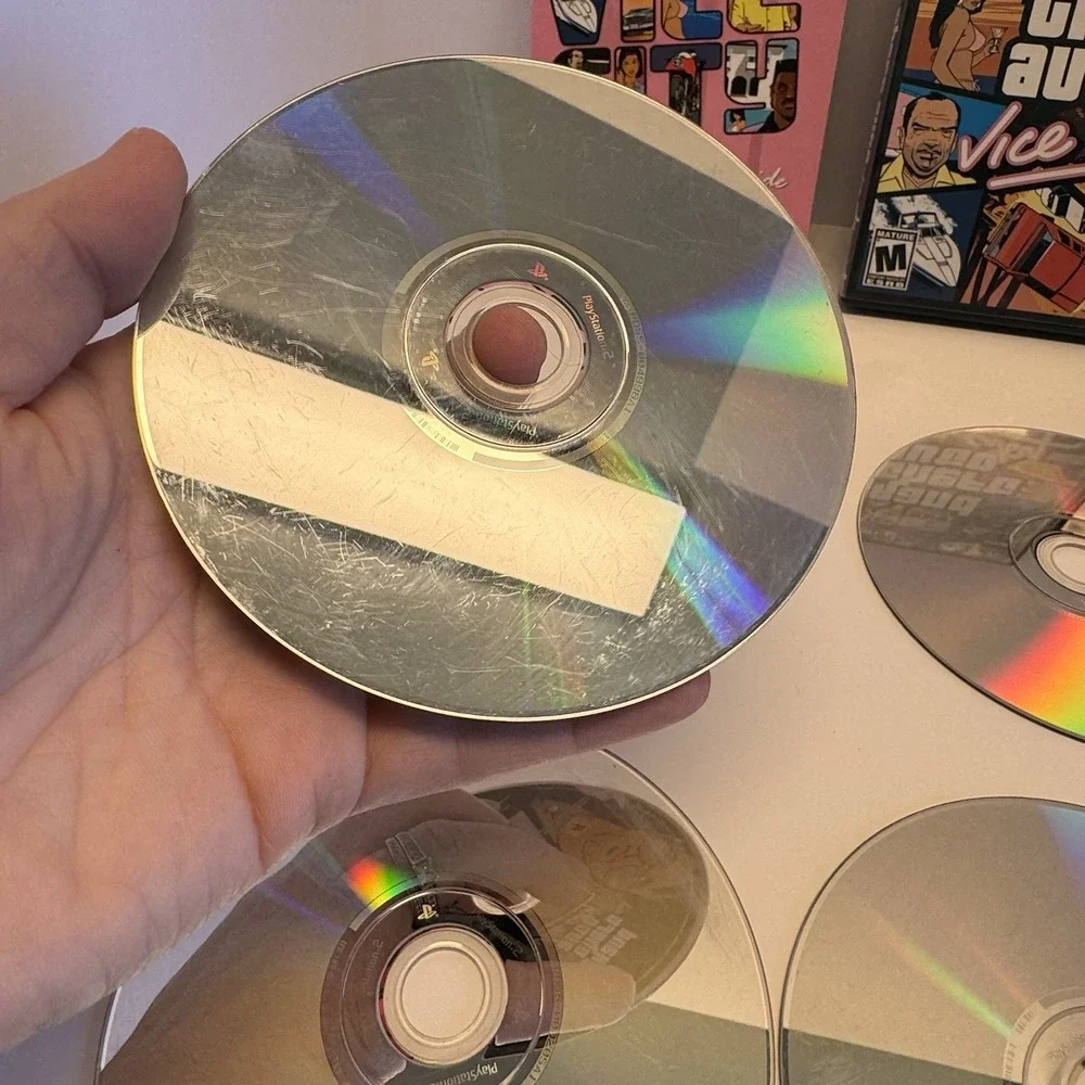 5‎ Game GTA Lot – PS2 Trilogy + Vice City Disc Variants + GTA2 PS1